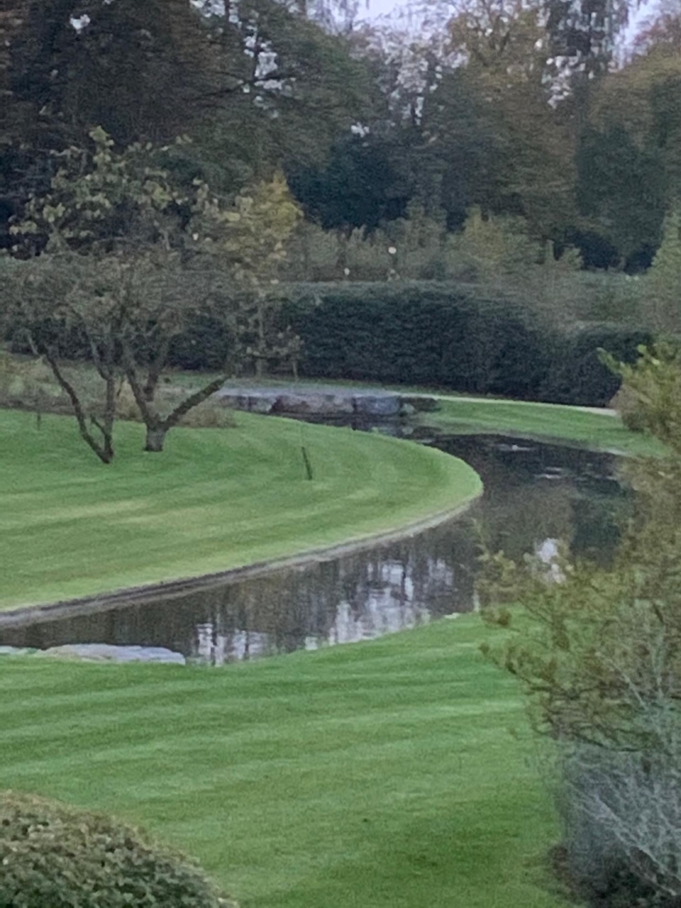 <span>R&eacute;alisations</span><i>→</i>